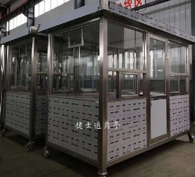 兩個，定制不銹鋼崗?fù)ぃ?.5*3米，滄州獻(xiàn)縣